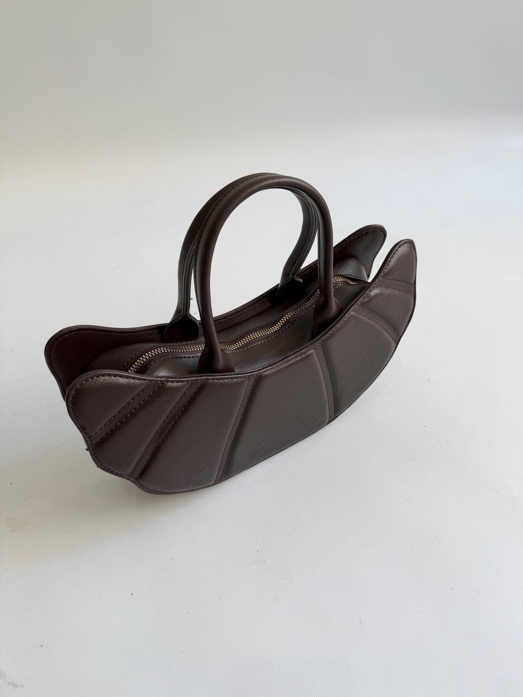 sac Croissant en marron foncé