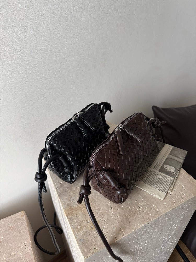 Pochette bottega en marron foncé