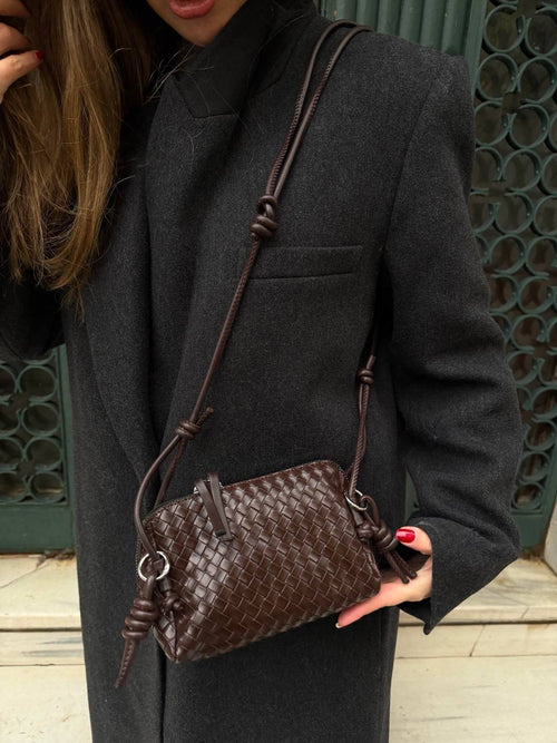 Pochette bottega en marron foncé