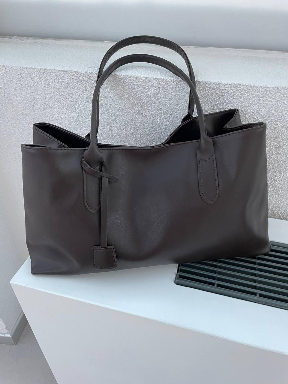 sac en cuir  bella marron foncé