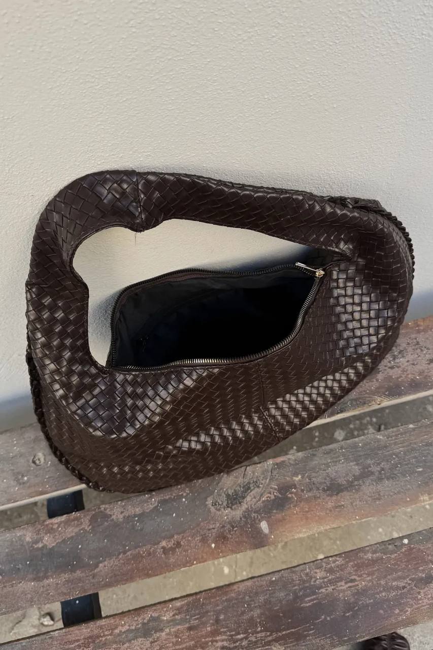Sac slouchy oval marron foncé