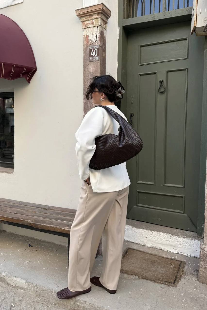 Sac slouchy oval marron foncé